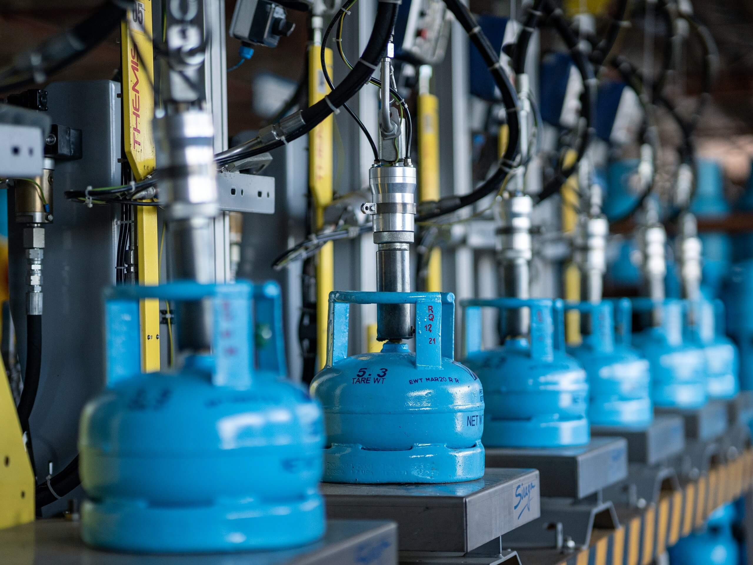 Professional gas cylinder safety inspection
